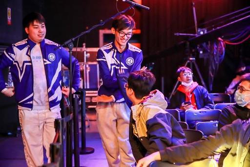 苹果税争议升级 Xbox新一代游戏确认 Epic游戏大促销